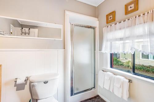 Ein Badezimmer in der Unterkunft Sommers' Cabin
