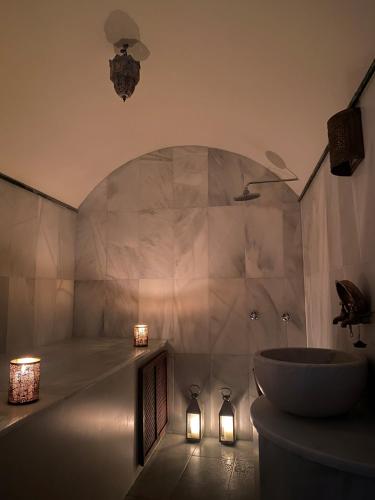 Koupelna v ubytování The Riad - Adults Only