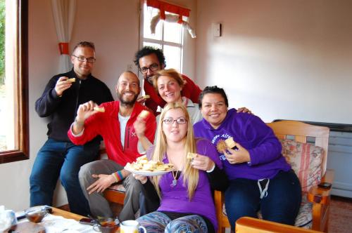 Una familia en Calafate Viejo Hostel