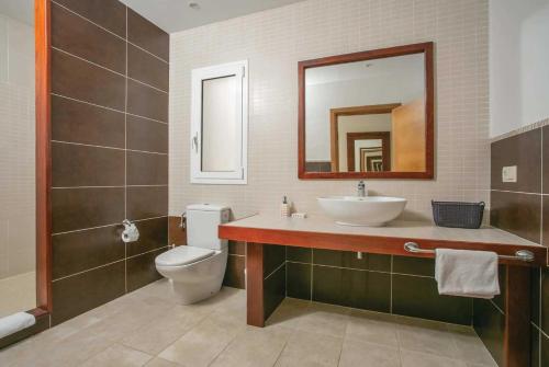 Kylpyhuone majoituspaikassa Villa India III