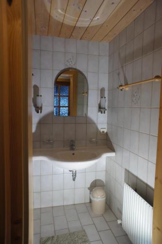 Kúpeľňa v ubytovaní Haus Joachim