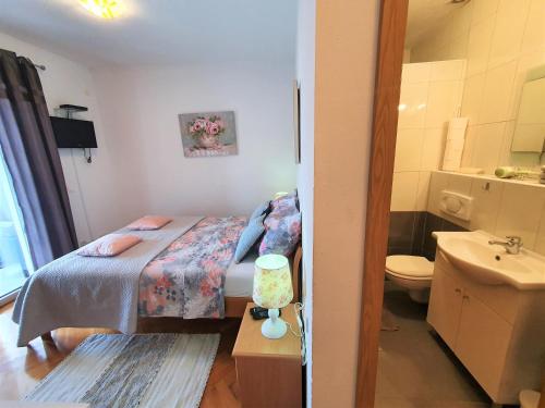 Cama o camas de una habitación en Villa Mira Trogir