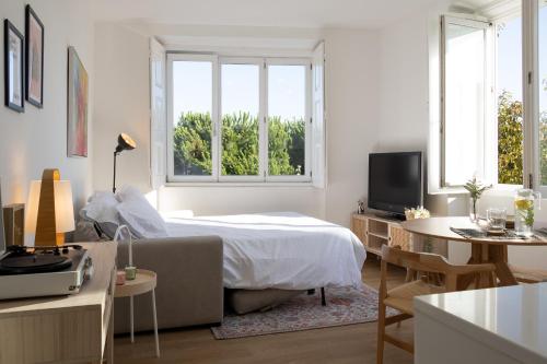 Riverfront Avenida 13 - Your Boho Flat - uChill