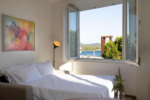 Riverfront Avenida 13 - Your Boho Flat - uChill
