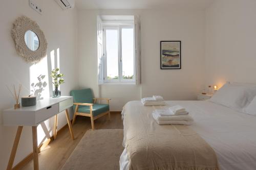 Riverfront Avenida 13 - Your Boho Flat - uChill