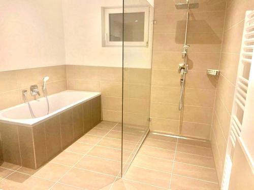 Koupelna v ubytování Ena Appartements