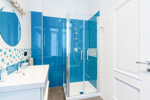 Kúpeľňa v ubytovaní Spacious and brilliant apartment in Duomo by Easylife