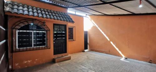 an empty alley with a door in a building at Casa Huasteca Potosina in Ciudad Valles