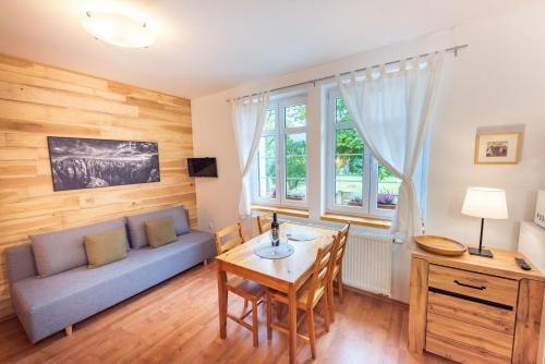 Χώρος καθιστικού στο Apartmány Pod Křížovým vrchem Adršpach