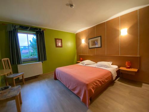 Postel nebo postele na pokoji v ubytování Hotel In Den Hoek