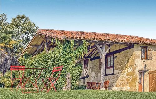 Awesome Home In Masseube With Sauna