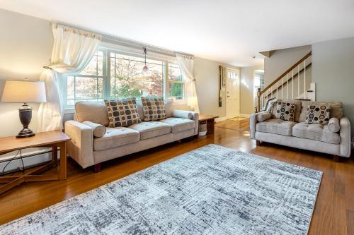 Hyannis Port Cottage – Photos 2