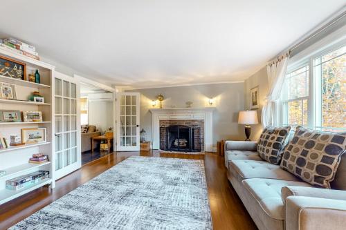 Hyannis Port Cottage – Photos 4