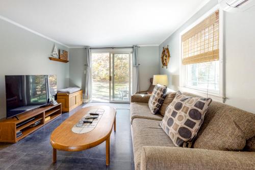 Hyannis Port Cottage – Photos 5