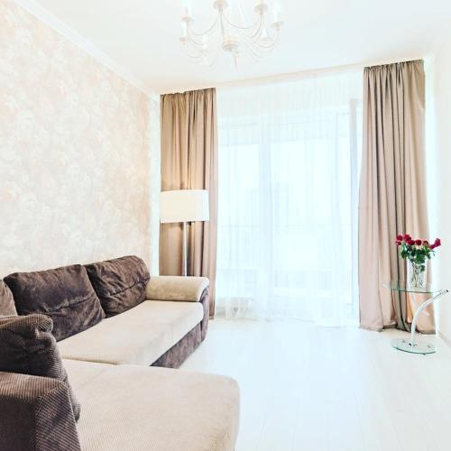 Fotografie z fotogalerie ubytování 1 room 60m2 center of Obolon near River side. With Terrace. 22 floor v Kyjevě
