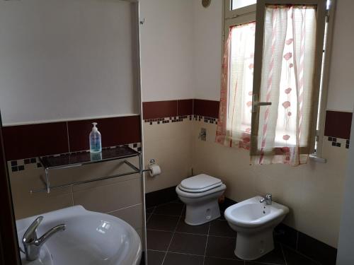 Ванная комната в Case vacanze Vito e Alessia 96-01 Capaci PA