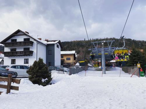 Villa pod Skrzycznem v zime