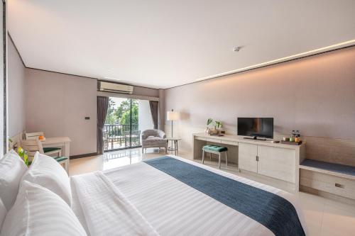 Katil atau katil-katil dalam bilik di Manhattan Pattaya Hotel - SHA Extra Plus