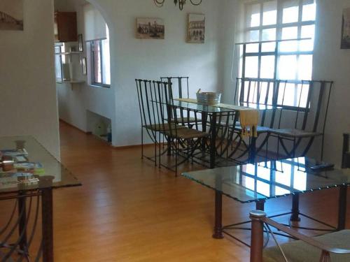 Χώρος καθιστικού στο Departamento Comodo, Centrico, Estacionamiento