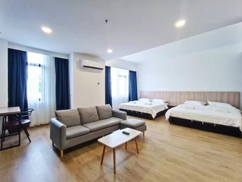 Postel nebo postele na pokoji v ubytování Starlink Hotel