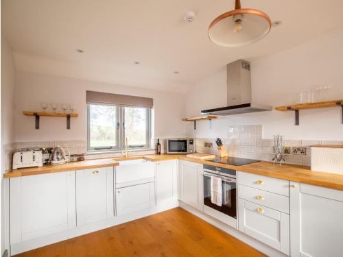 Chestnut Cottage – Photos 5