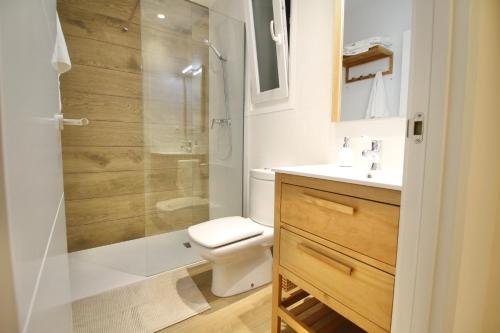 A bathroom at Beautiful Loft in Tarragona