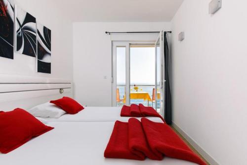 Posteľ alebo postele v izbe v ubytovaní Nice apartment with a sea view