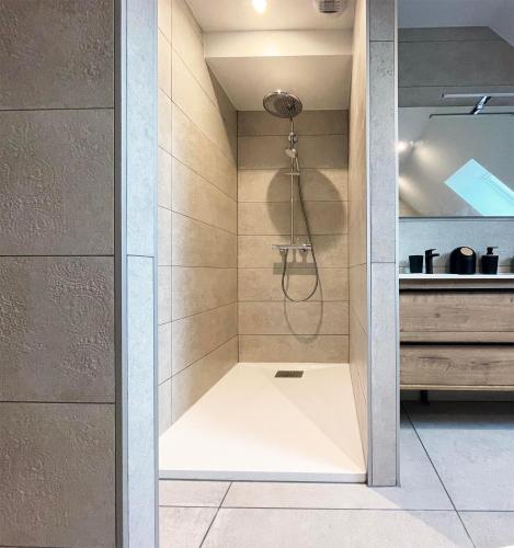 Un baño de La Goguette - Charmant gîte chez le vigneron