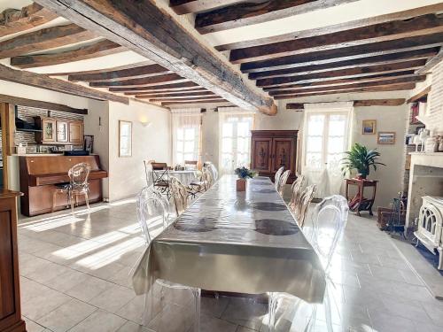 Kuchyň nebo kuchyňský kout v ubytování Chambres d'Hôtes L'Orée des Vignes