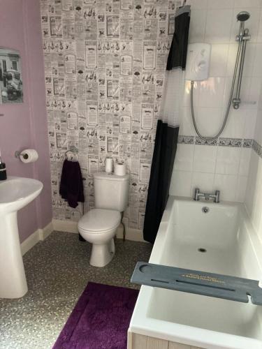 Kylpyhuone majoituspaikassa Bedford House Retreat