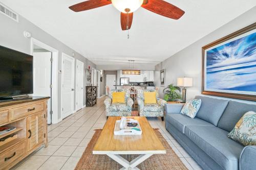 Pelican Beach Resort by Panhandle Getaways photo 71