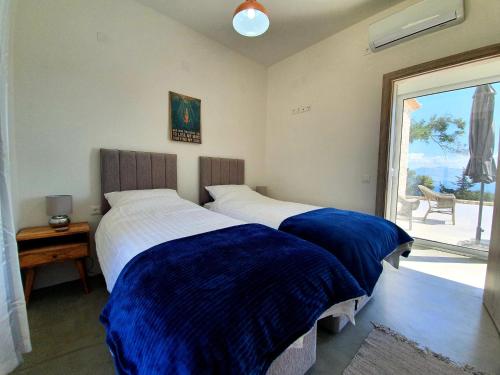 Gallery image of VillaSleeps10-Garden-FreeParking-Pool-Ac in Gaios