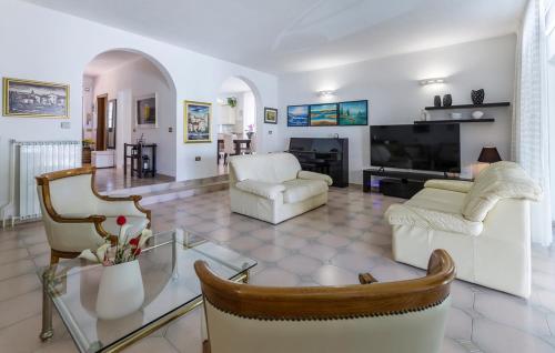 Villa Lukas