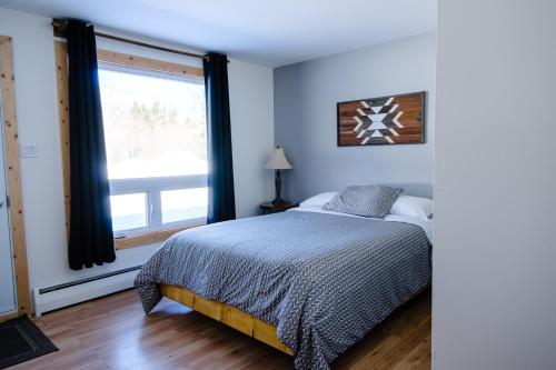 Gallery image of Auberge de Jeunesse Le Camp De Base in LʼAnse-Saint-Jean