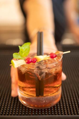 Minuman di AMR Hotel - Durres
