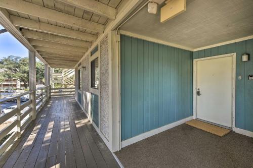Half-Mi to Beach: Hilton Head Condo w/ Lagoon View photo 39