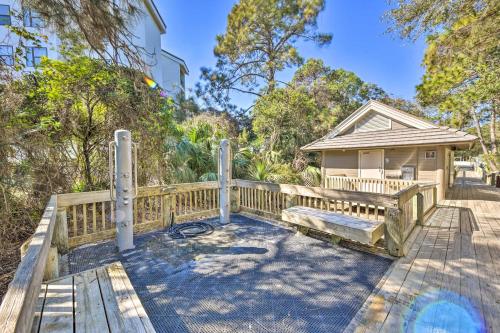 Half-Mi to Beach: Hilton Head Condo w/ Lagoon View photo 75