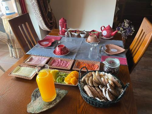 Еда / где поесть недалеко от отеля типа «постель и завтрак»