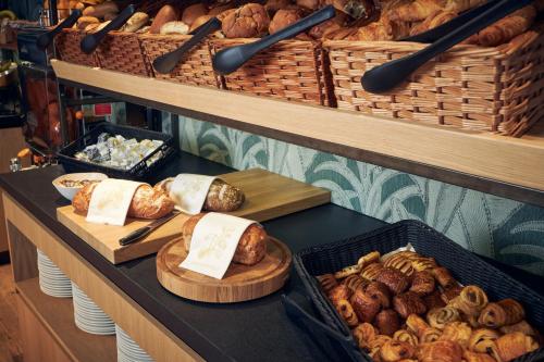 Φαγητό σε αυτό το ξενοδοχείο ή κάπου εκεί κοντά