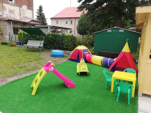 Herní místnost nebo prostor pro děti v ubytování Apartmán Petra