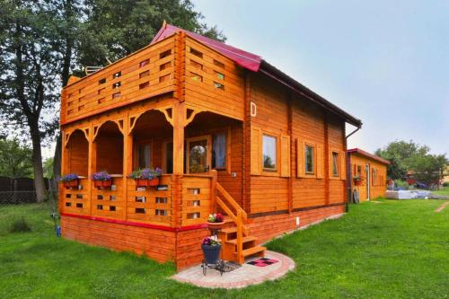 Wooden House by Ostrowieckie Lake with Beach