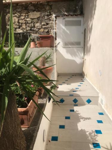 Gallery image of Postcard House in Vico Equense