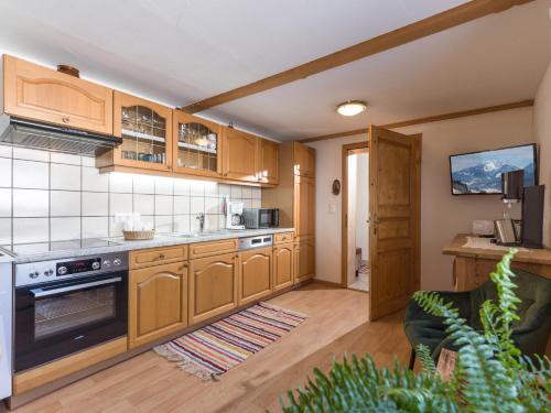 Sunnseit Lodge - Kitzbüheler Alpenにあるキッチンまたは簡易キッチン