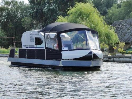 Gallery image of Houseboat on the Peene, Demmin in Verchen