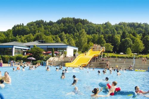 Bazén v ubytování Ferienhaus in Falkenstein for 4 Personen nebo v jeho okolí