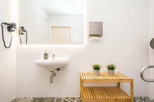Um banheiro em 360 Hostel Borne
