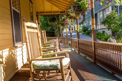Pine Cottage Bed & Breakfast – Photos 5