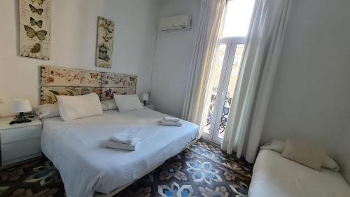 Hostal Eixample photo 70