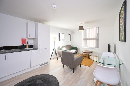 A Gorgeous 1 Bedroom Apartment with Parking in Preston City Centre