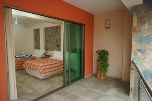 Postel nebo postele na pokoji v ubytování Auroza Resort